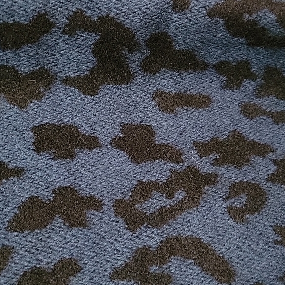 RW&CO Scarf Animal Print - Picture 3 of 7